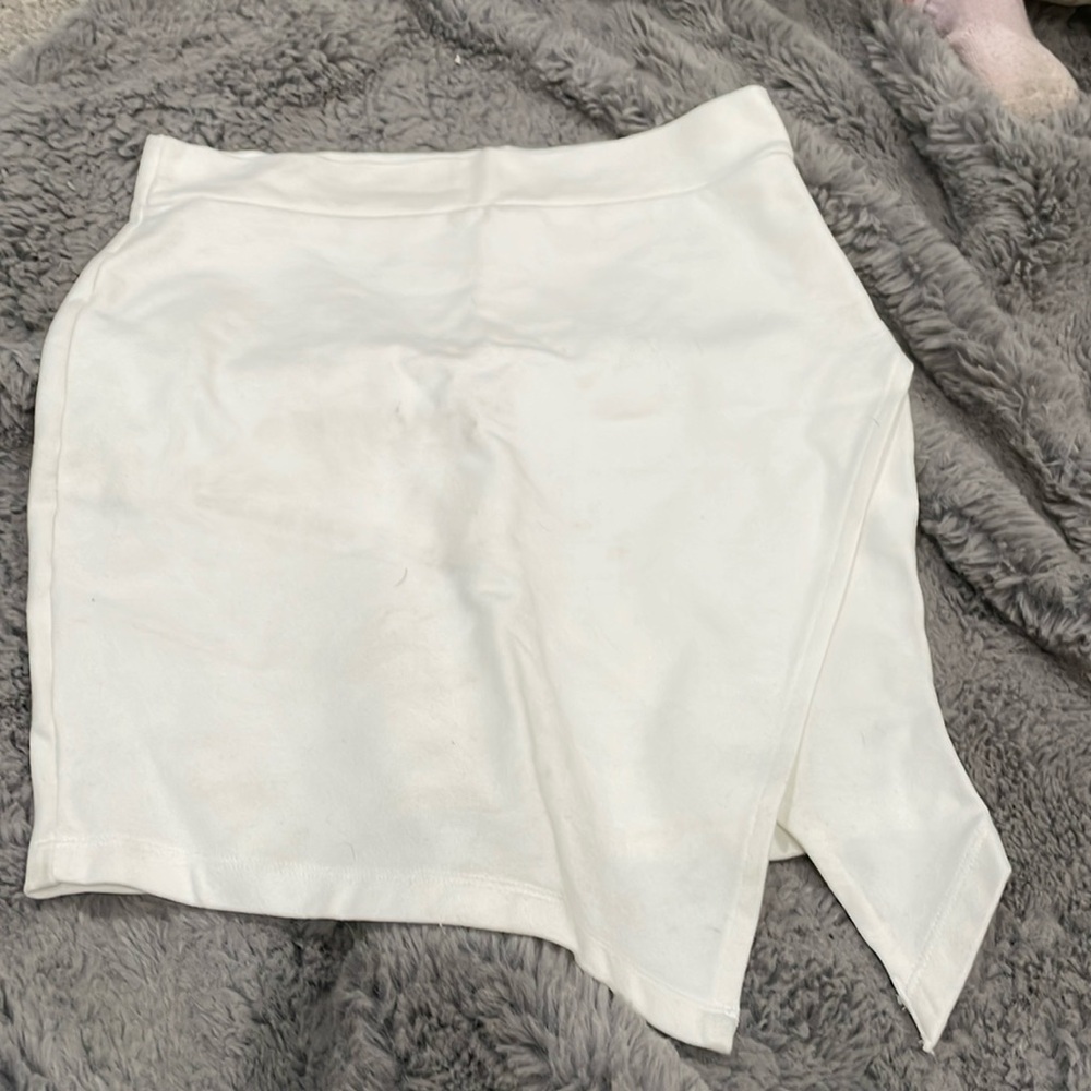 White asymmetrical skirt